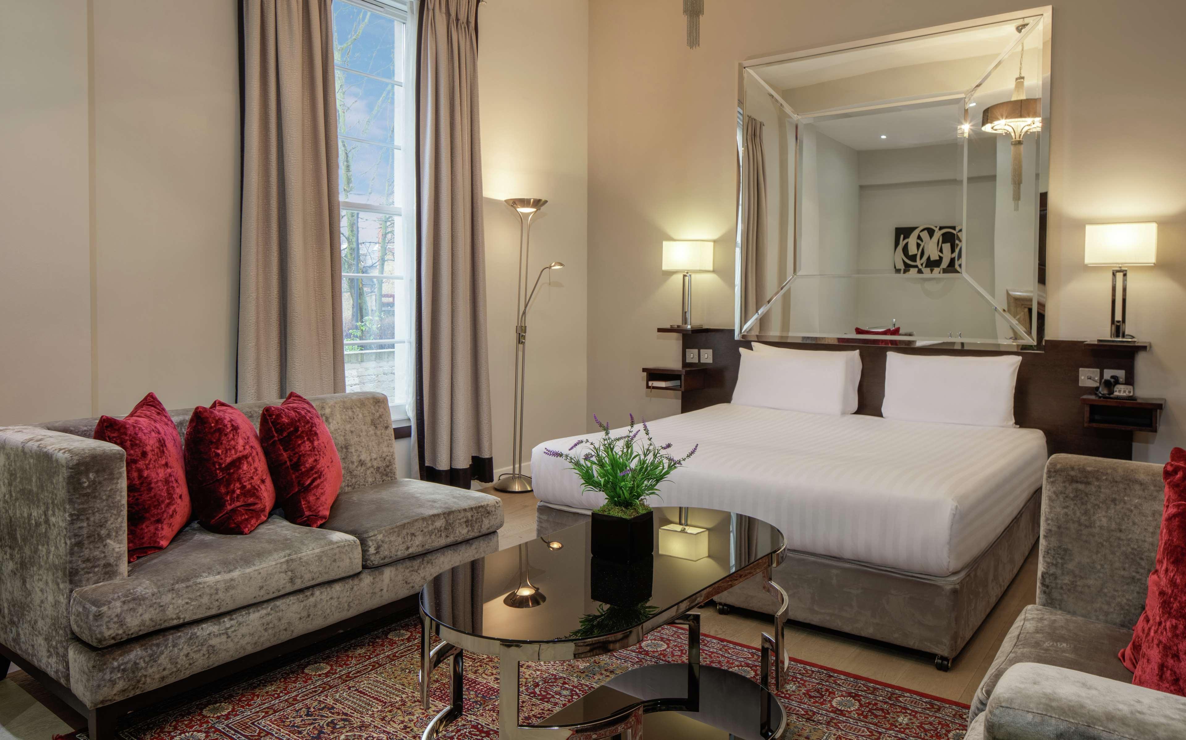 Doubletree By Hilton - Greenwich 4*